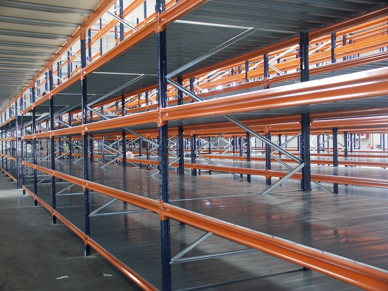Longspan racking in warehouse