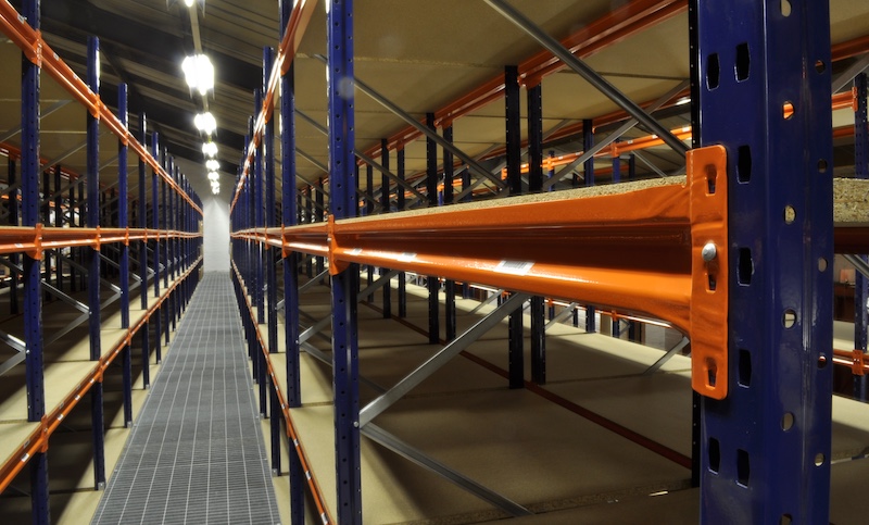 Longspan racking in warehouse